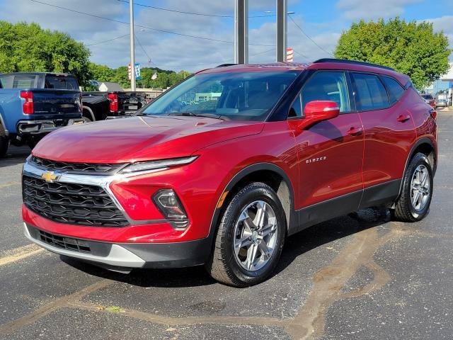 Used 2024 Chevrolet Blazer LT FWD image 4
