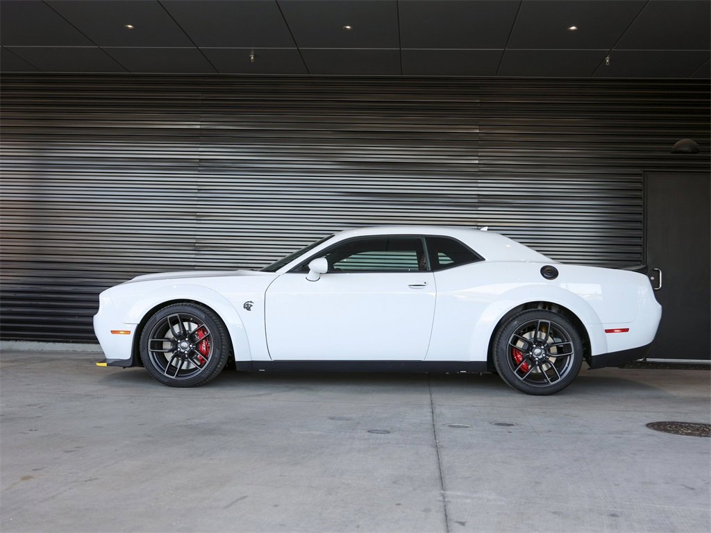 Used 2023 Dodge Challenger SRT Hellcat image 2