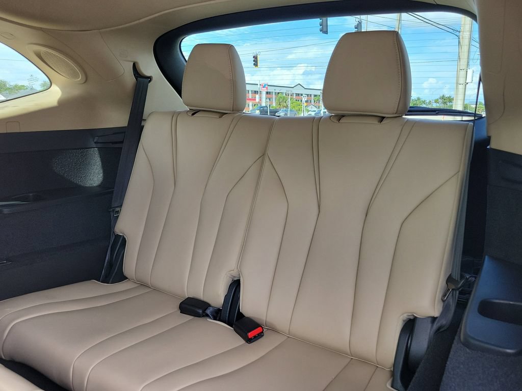 Used 2025 Acura MDX SH-AWD w/ Technology Package image 19