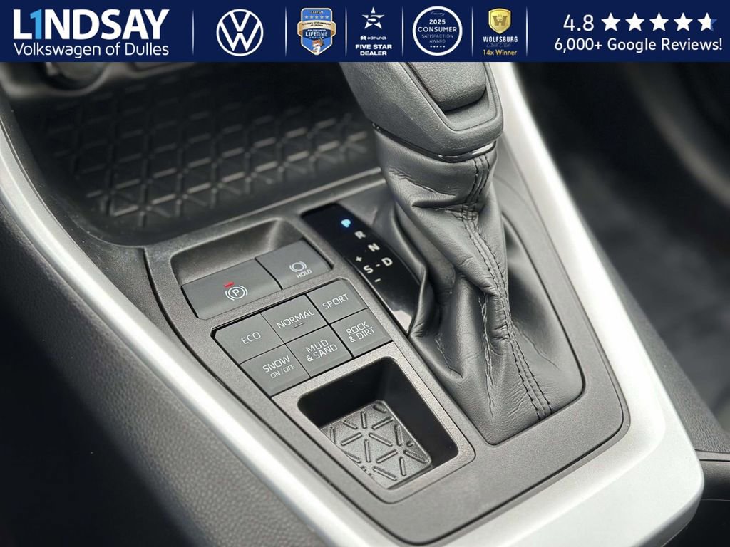 Used 2023 Toyota RAV4 XLE image 18