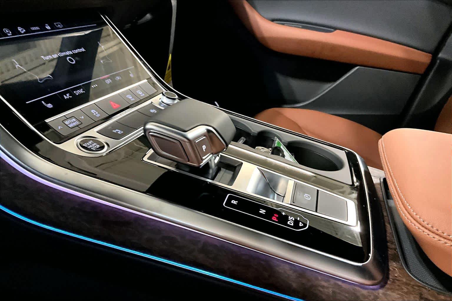 New 2026 Audi Q7 2.0T Premium AWD/4WD image 7