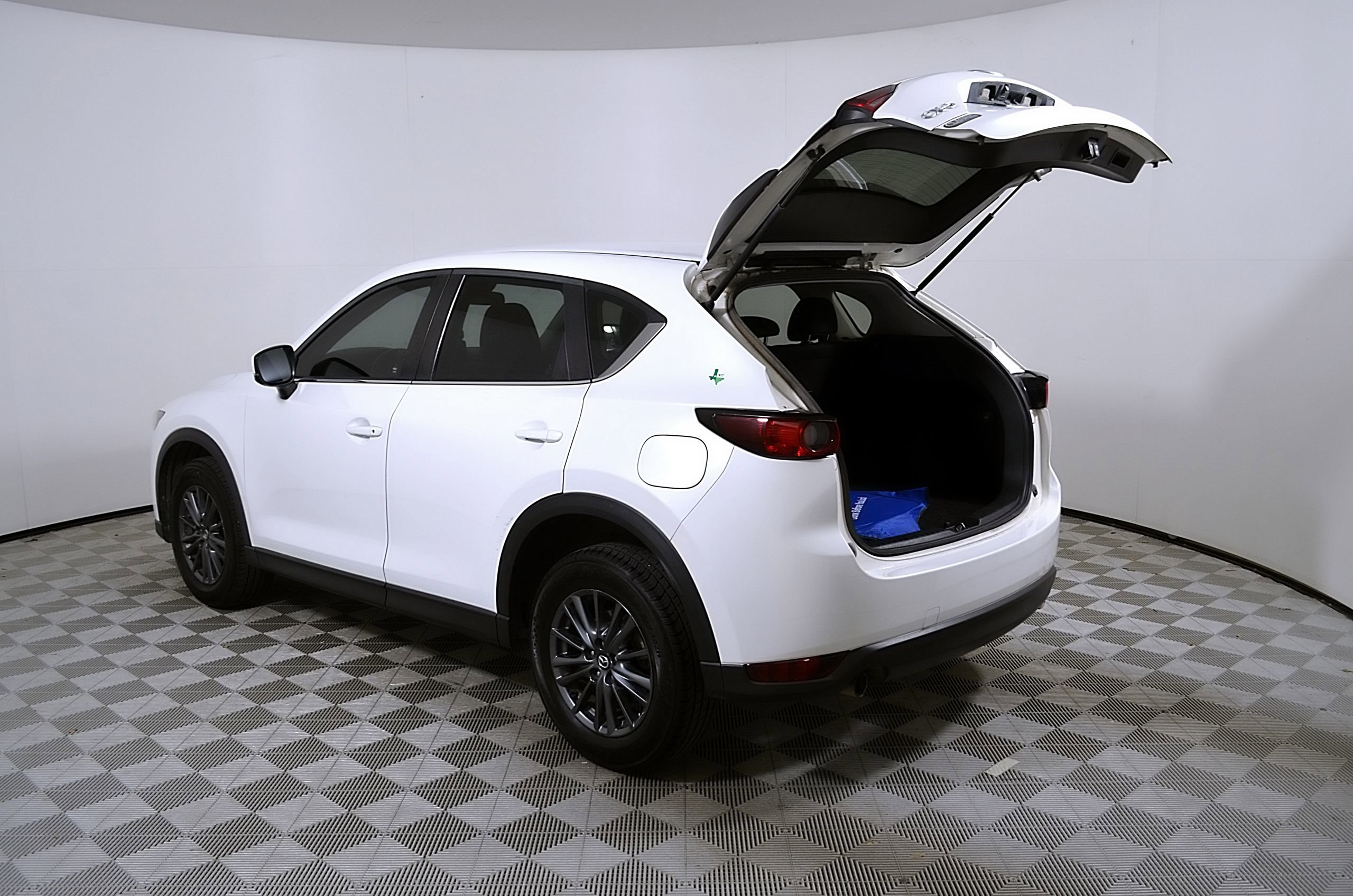 Used 2021 MAZDA CX-5 Sport FWD image 11