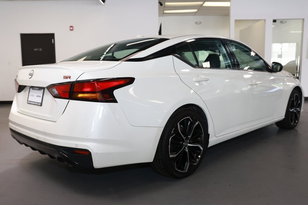 Used 2023 Nissan Altima 2.5 SR image 7