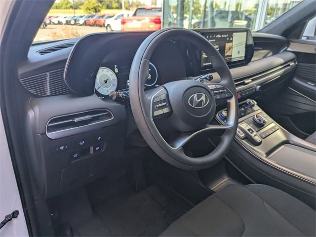 Used 2025 Hyundai Palisade Calligraphy image 9