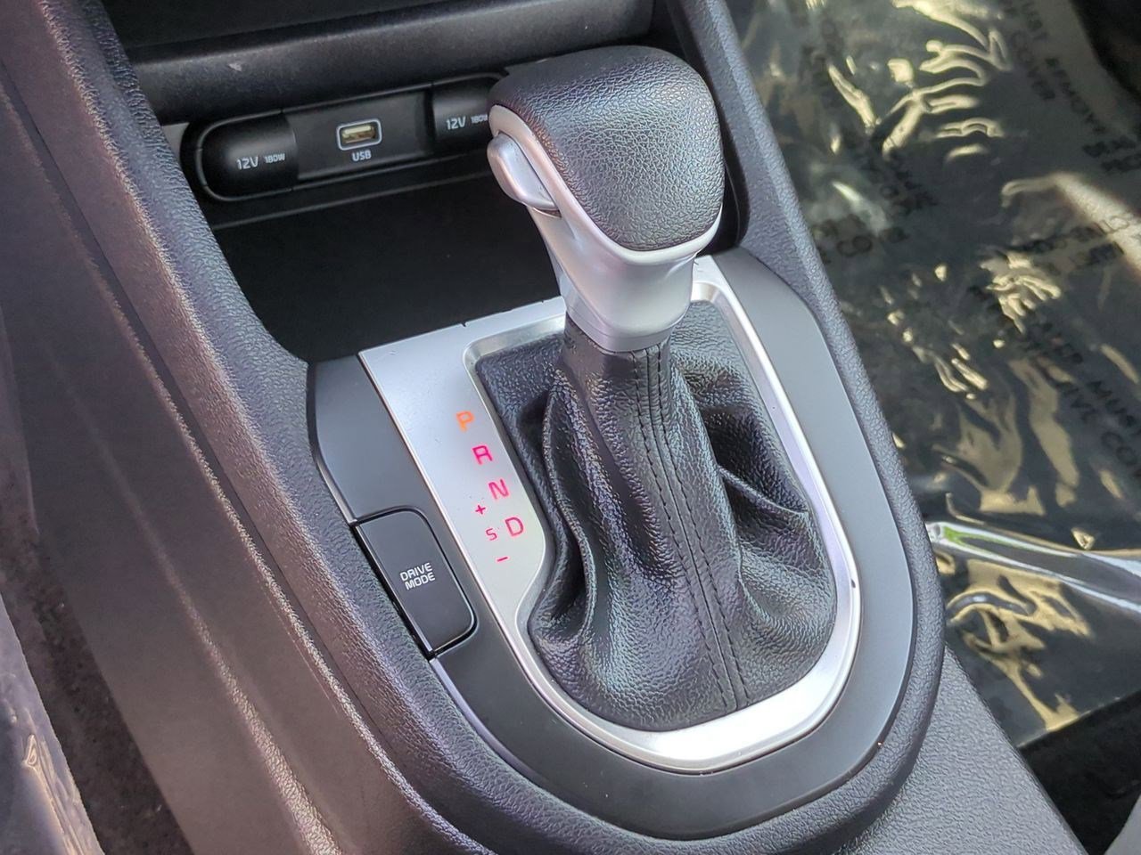 Used 2022 Kia Forte LXS image 18