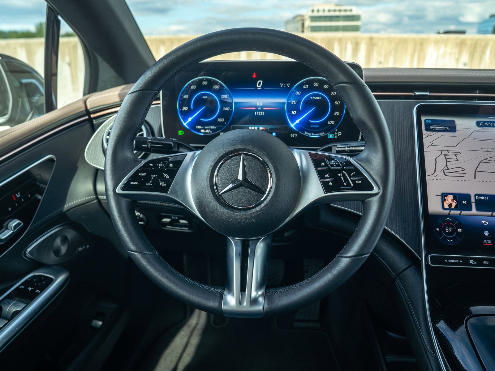 Certified 2023 Mercedes-Benz EQE 500 4MATIC Sedan image 21