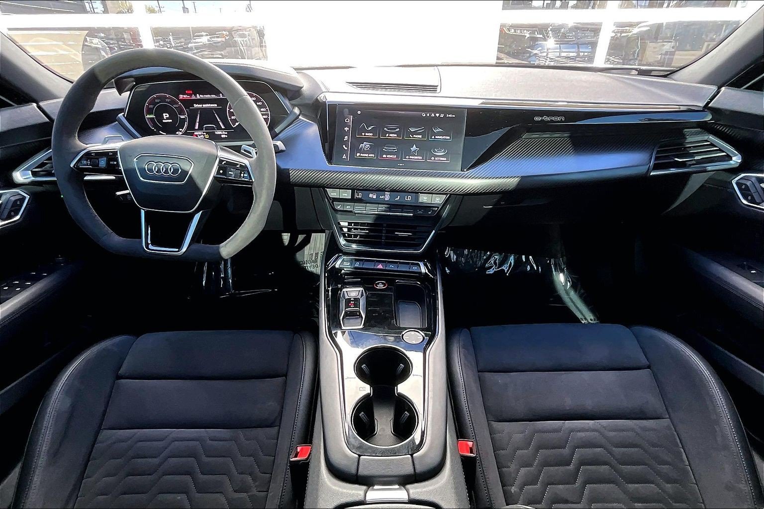 Used 2022 Audi e-tron GT Premium Plus w/ Performance Package AWD/4WD image 14