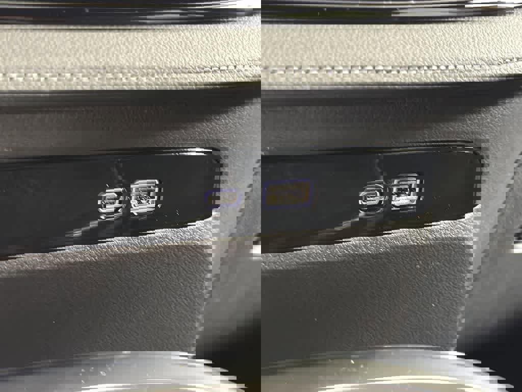 New 2026 Buick Enclave Sport Touring w/ Super Cruise Package image 65