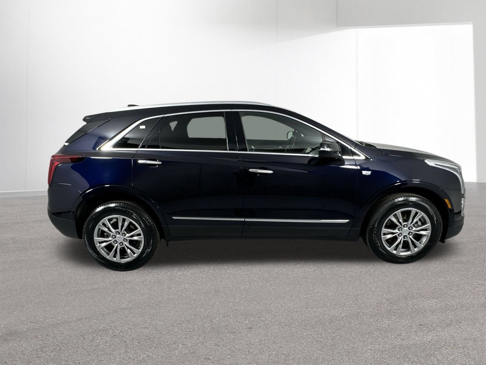Used 2022 Cadillac XT5 Premium Luxury AWD/4WD image 37