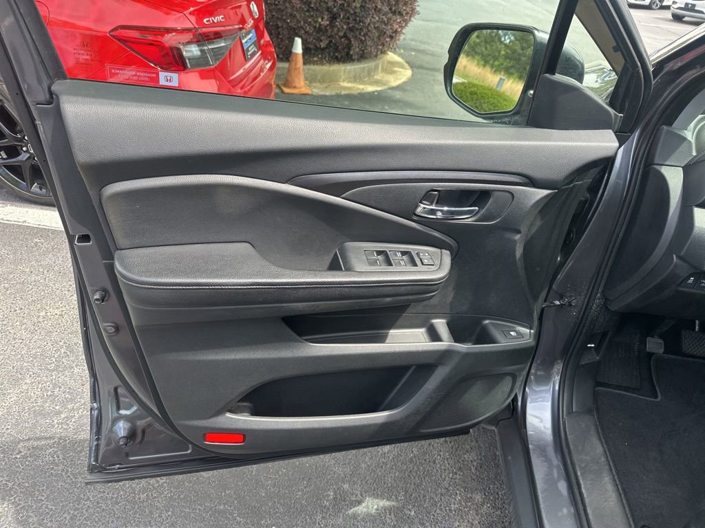 Used 2017 Honda Ridgeline RTL-T image 21