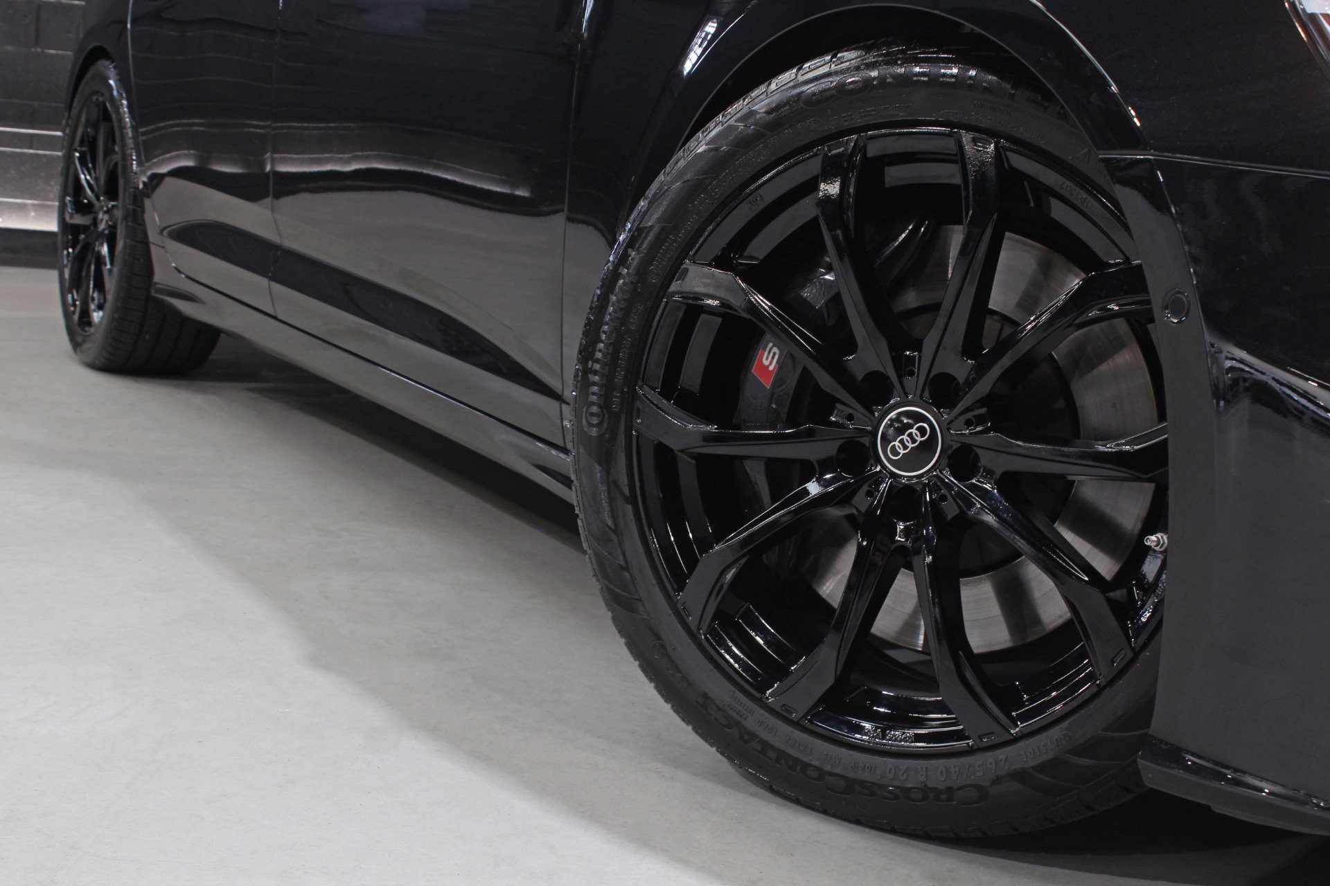 Used 2025 Audi S6 Premium Plus AWD/4WD image 15