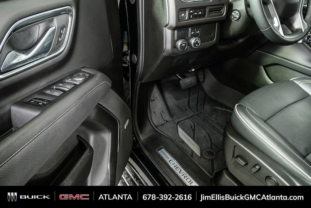 Used 2023 Chevrolet Tahoe Premier RWD image 8