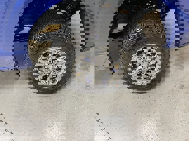 Used 2025 Ford F150 XLT image 12