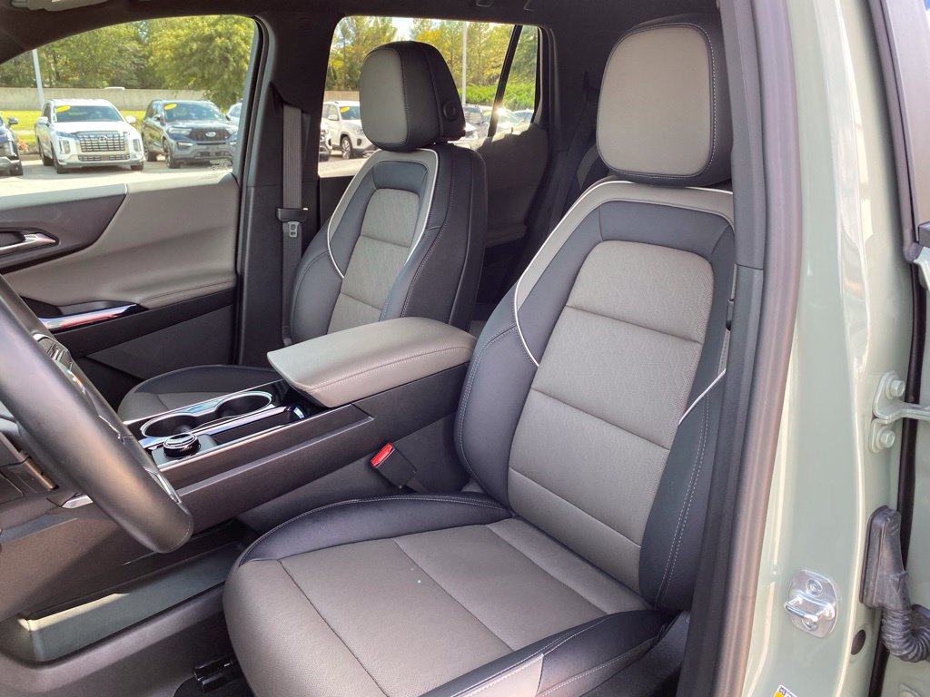 Used 2026 Chevrolet Equinox LT w/ Convenience Package II AWD/4WD image 24