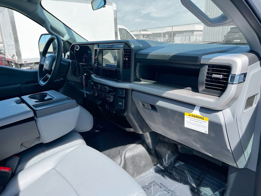 New 2025 Ford F450 XL w/ XL Chrome Package image 24
