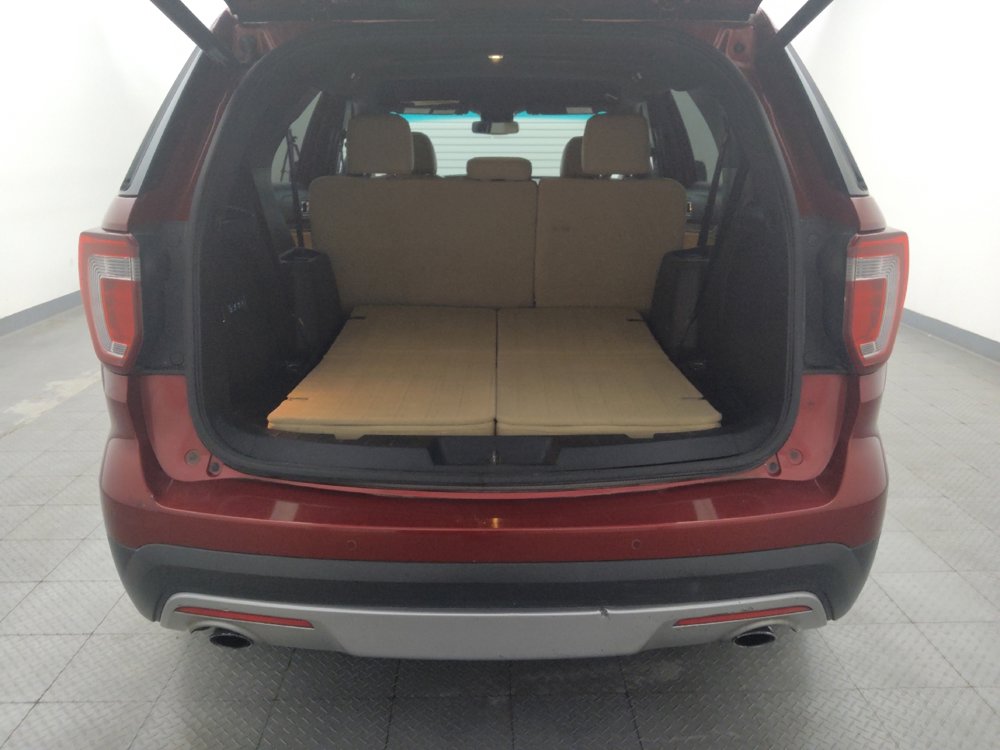 Used 2016 Ford Explorer Limited w/ Equipment Group 301A FWD image 29
