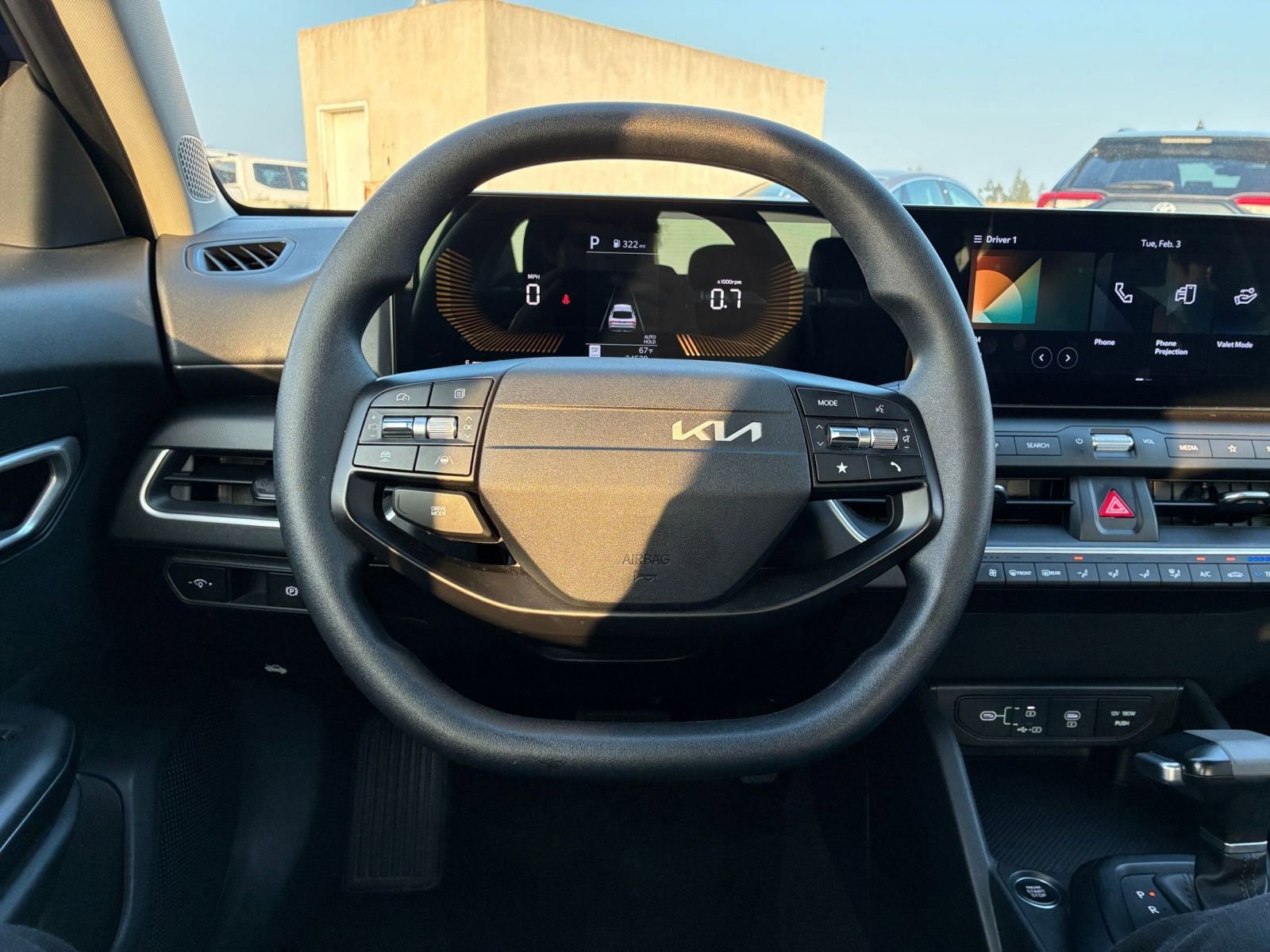 Used 2025 Kia K4 LXS image 27