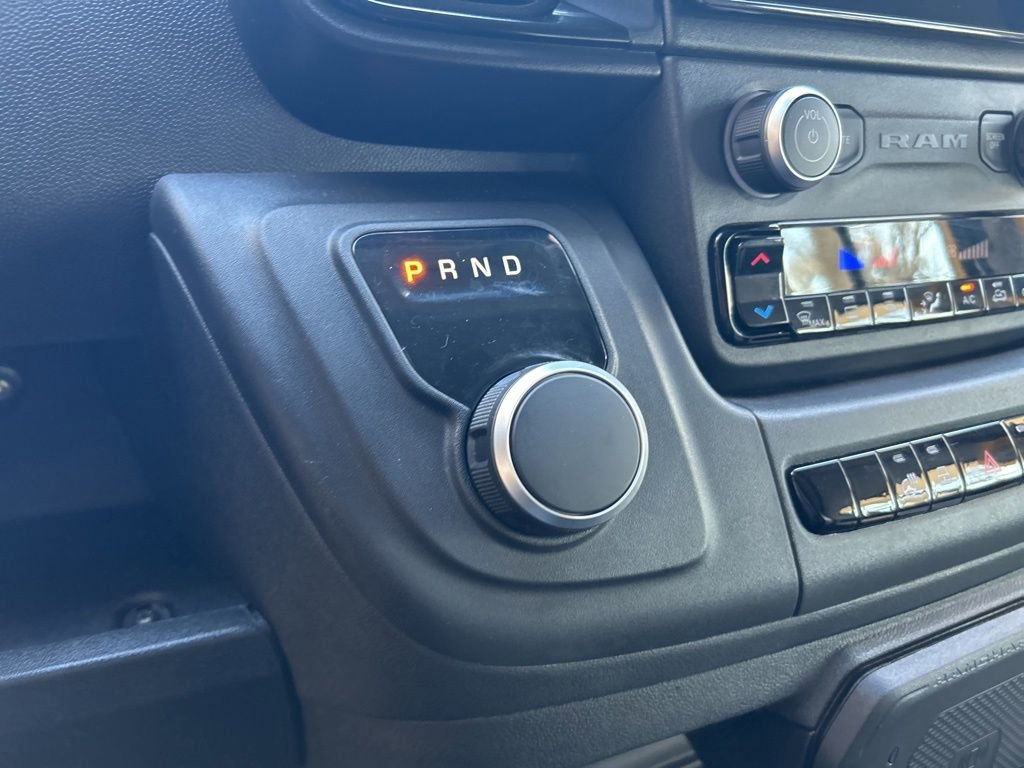 Used 2024 RAM ProMaster 3500 w/ Delivery Van Package image 8