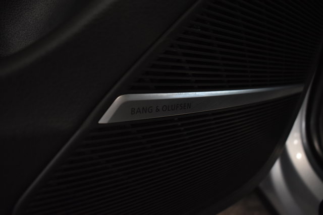 Used 2022 Audi Q8 Premium Plus image 36