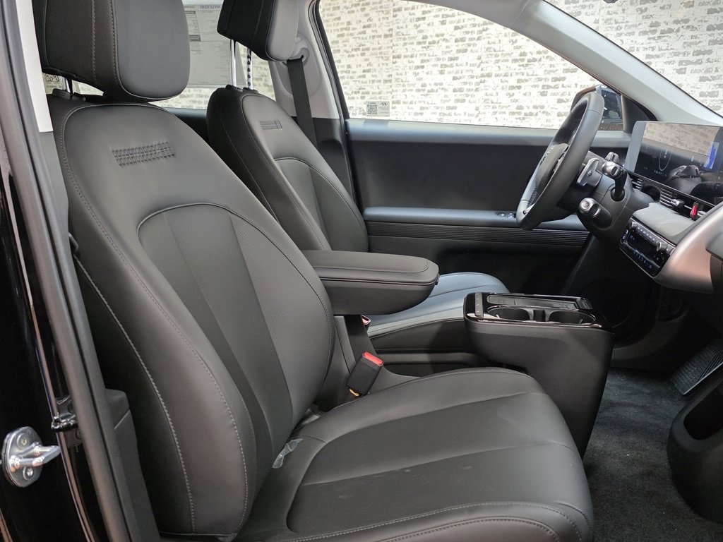 New 2026 Hyundai Ioniq 5 SEL image 12