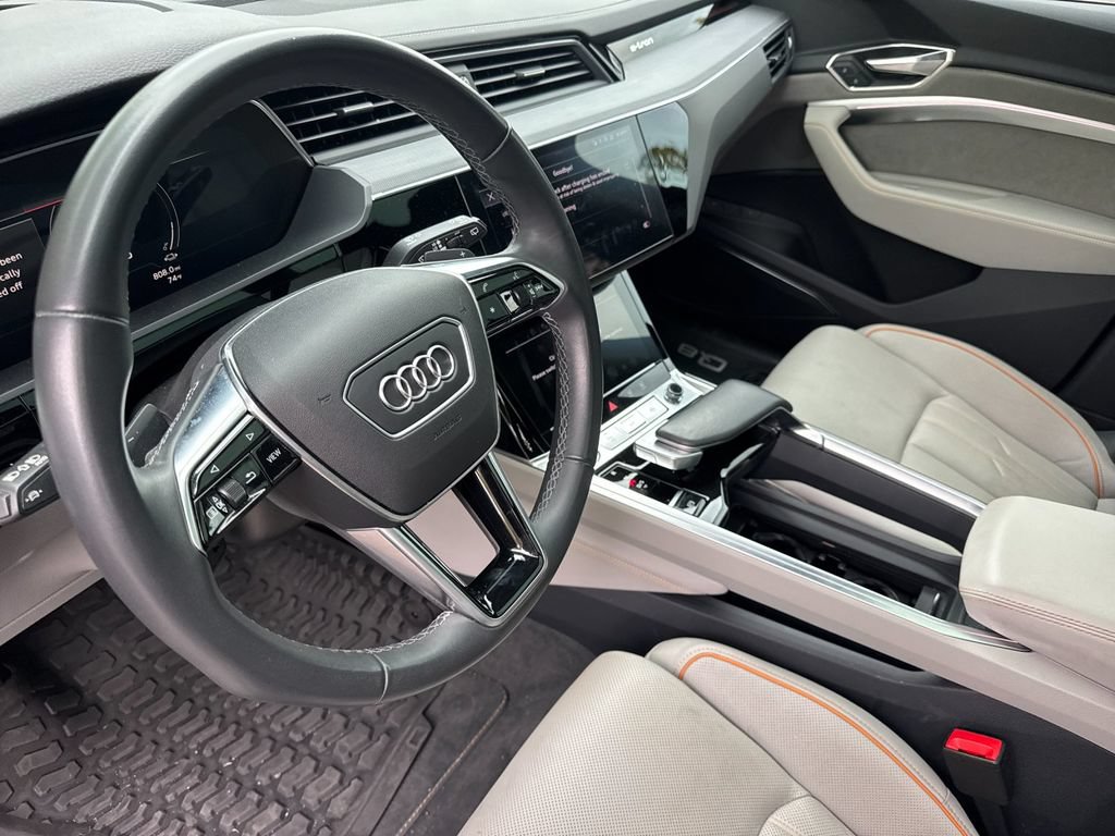 Used 2024 Audi Q8 e-tron Prestige w/ Prestige Package AWD/4WD image 11