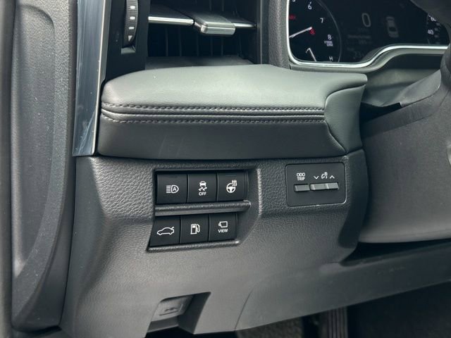 Used 2021 Toyota Avalon Limited w/ Advanced Safety Package AWD/4WD image 35