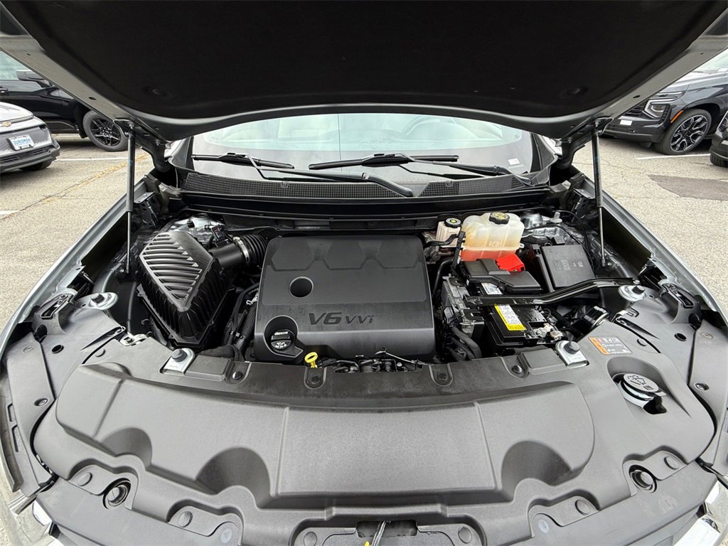 Used 2023 Chevrolet Traverse LS w/ Safety Package image 23