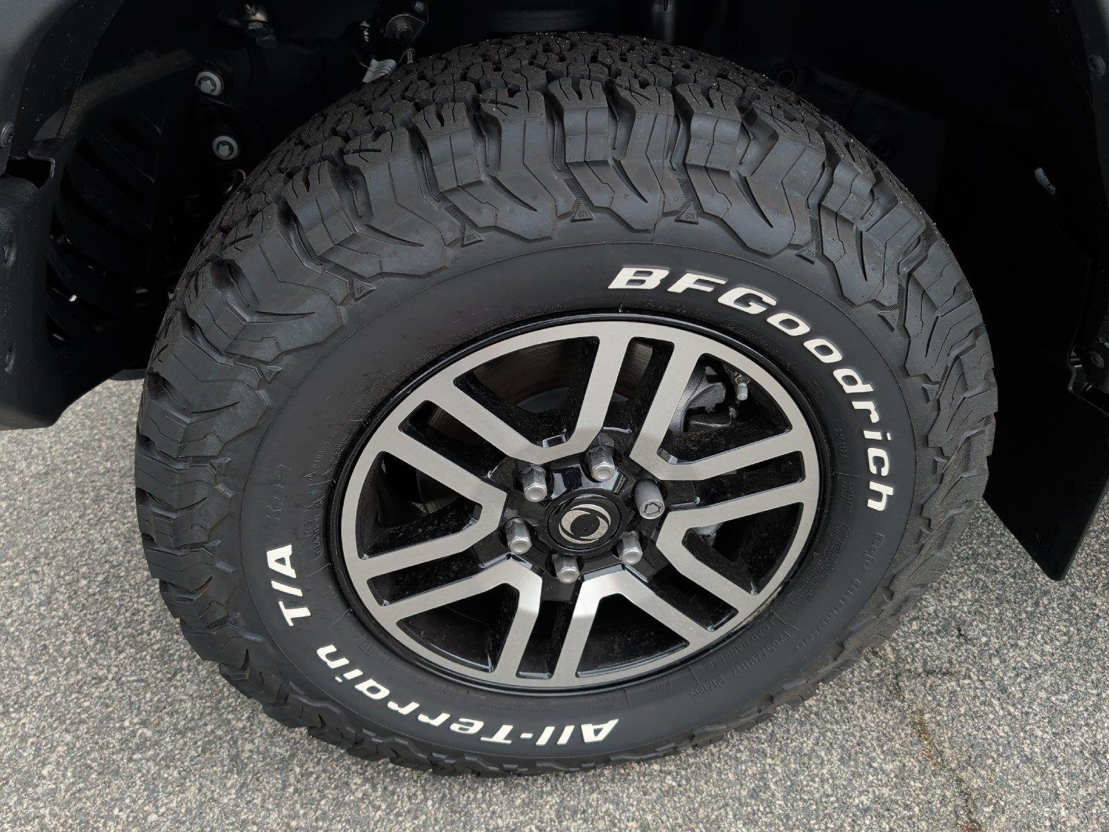 New 2025 INEOS Grenadier Station Wagon AWD/4WD image 10