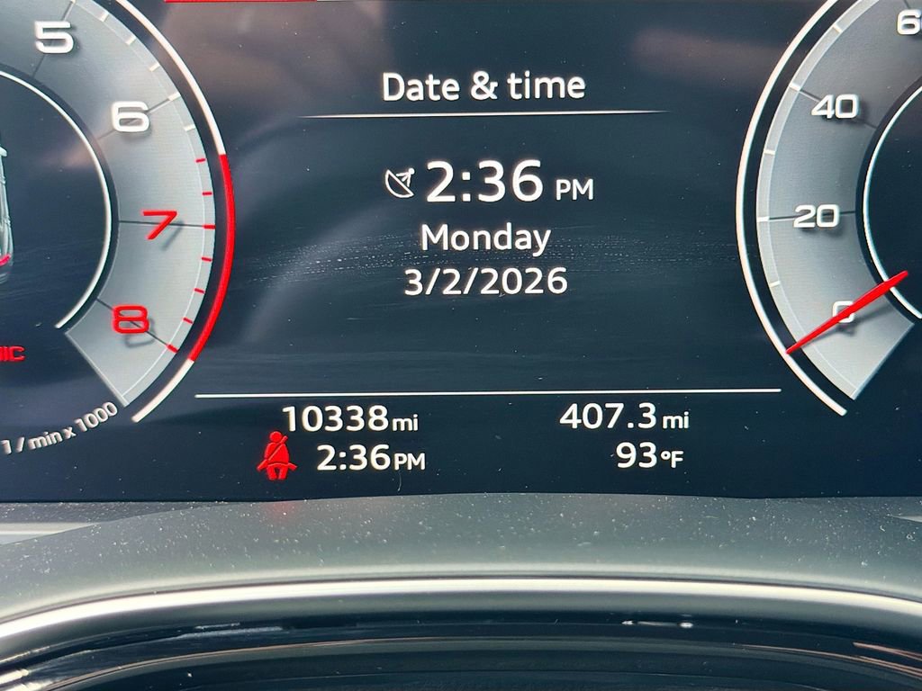 Used 2025 Audi Q8 Prestige image 45