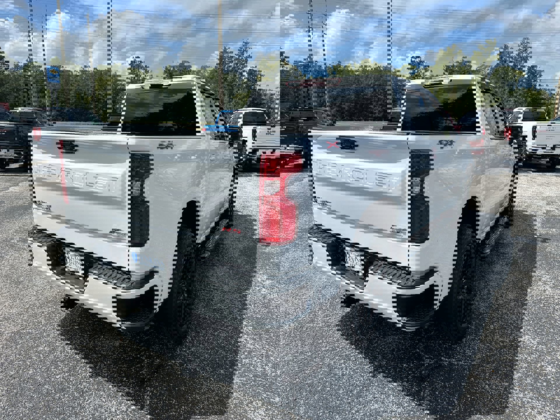 Certified 2023 Chevrolet Silverado 1500 RST image 4