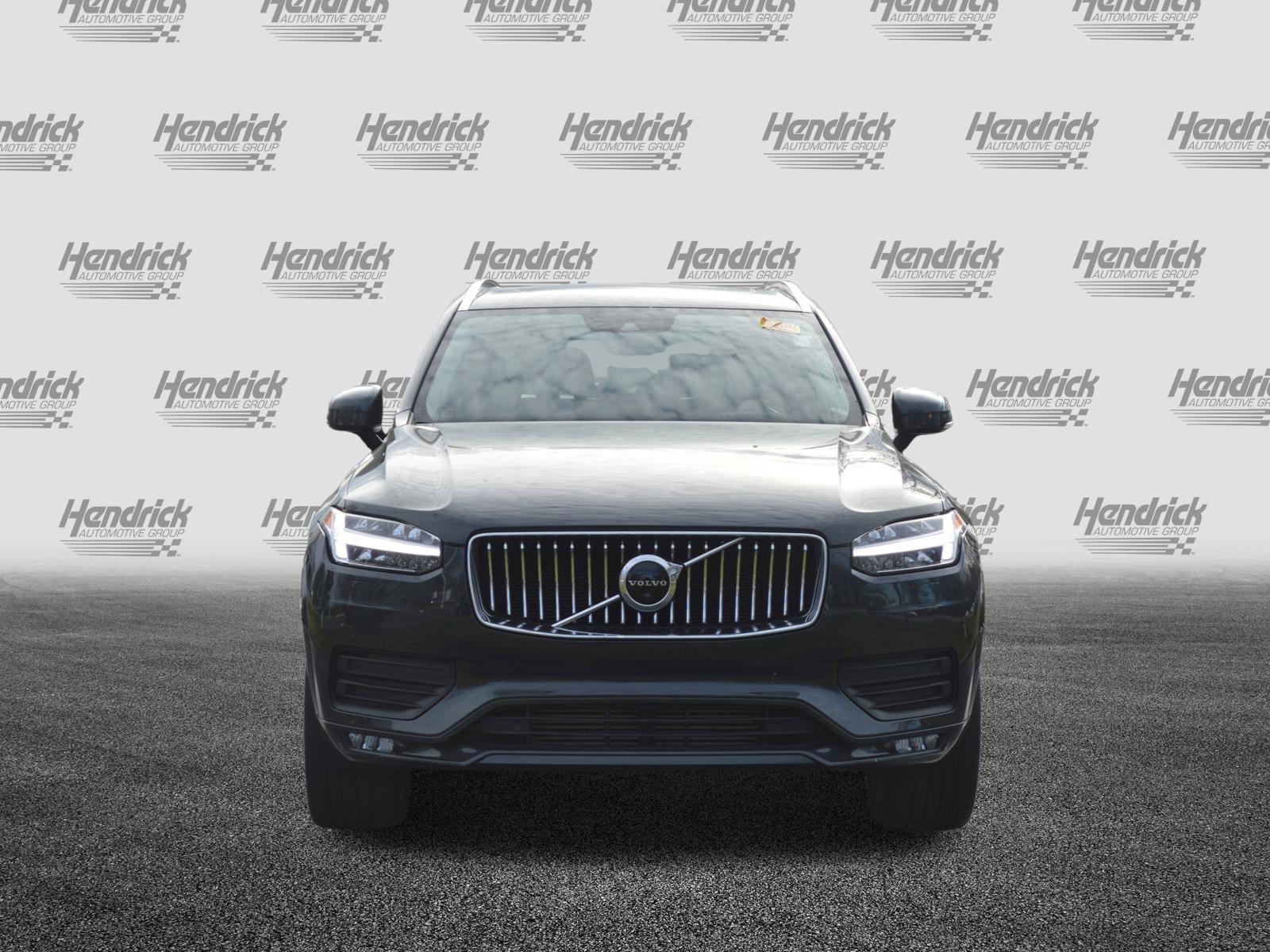 Used 2022 Volvo XC90 T6 Momentum w/ Advanced Package image 6