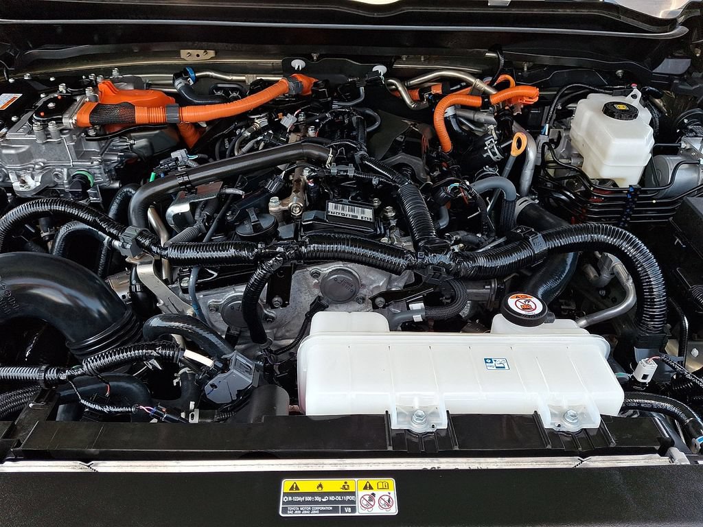 Used 2025 Toyota Tacoma TRD Sport w/ TRD Sport Upgrade Package AWD/4WD image 28