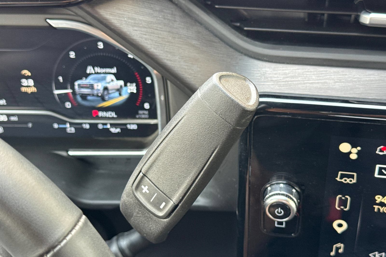 Certified 2025 GMC Sierra 2500 AT4 AWD/4WD image 21
