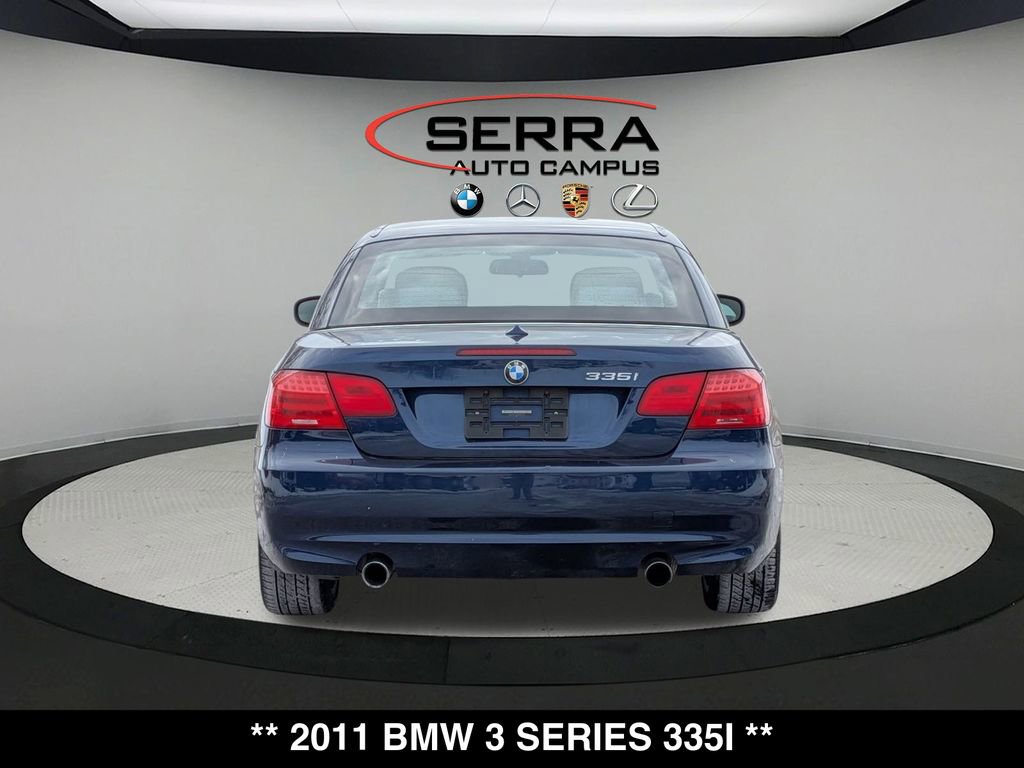 Used 2011 BMW 335i Convertible image 9