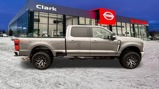 Used 2024 Ford F350 Lariat image 8
