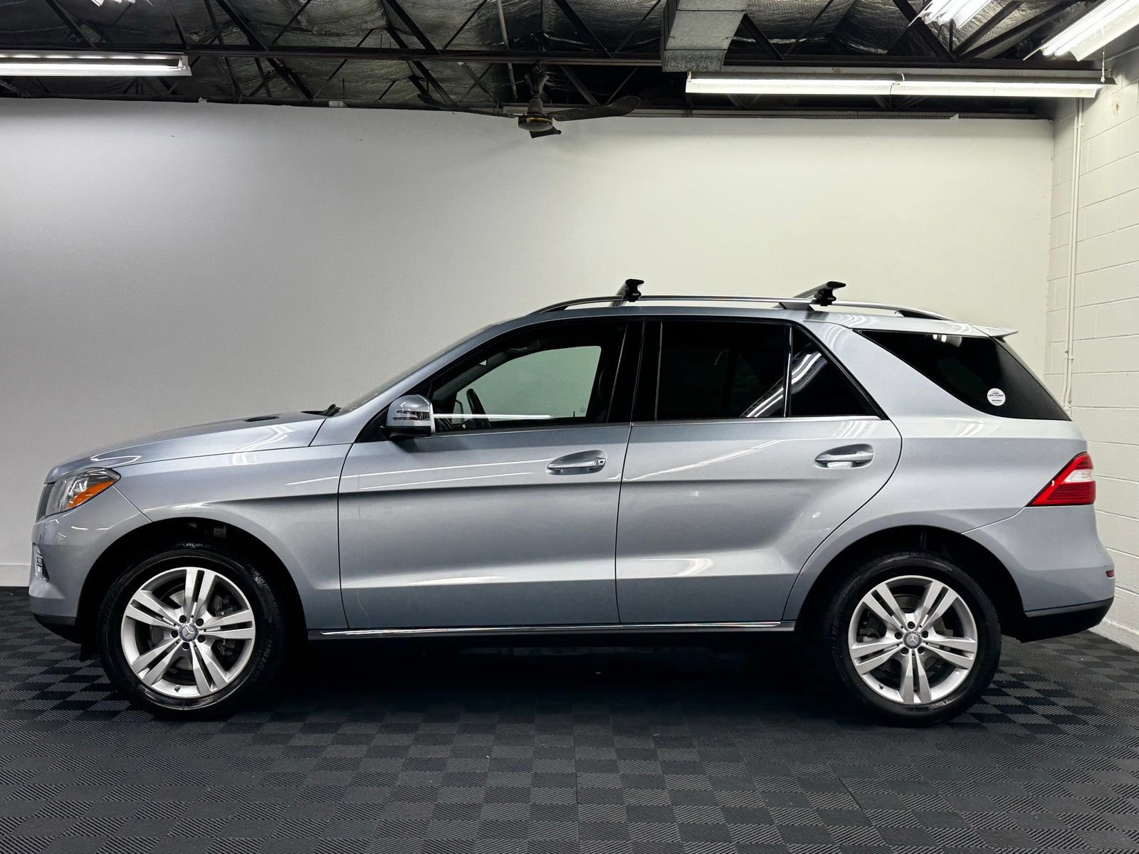 Used 2015 Mercedes-Benz ML 350 4MATIC image 3
