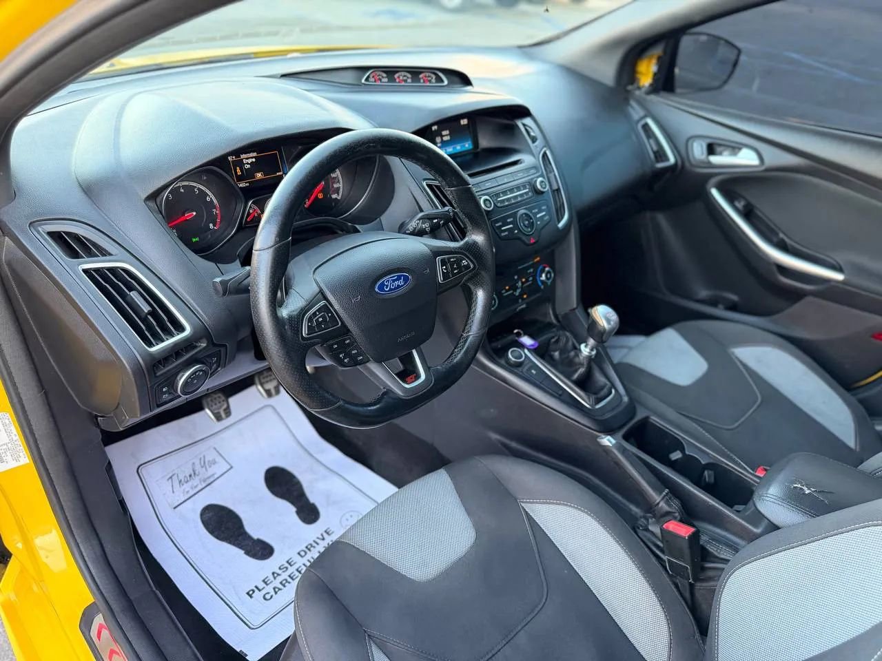 Used 2017 Ford Focus ST image 26