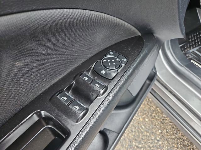 Used 2017 Ford Fusion SE image 12