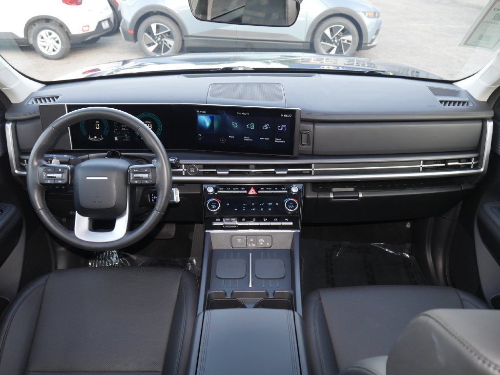 Used 2025 Hyundai Santa Fe SEL AWD/4WD image 47