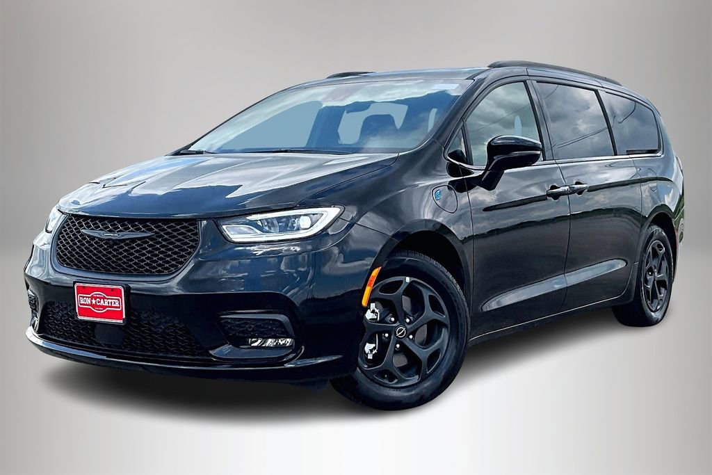 New 2025 Chrysler Pacifica Premium FWD image 2