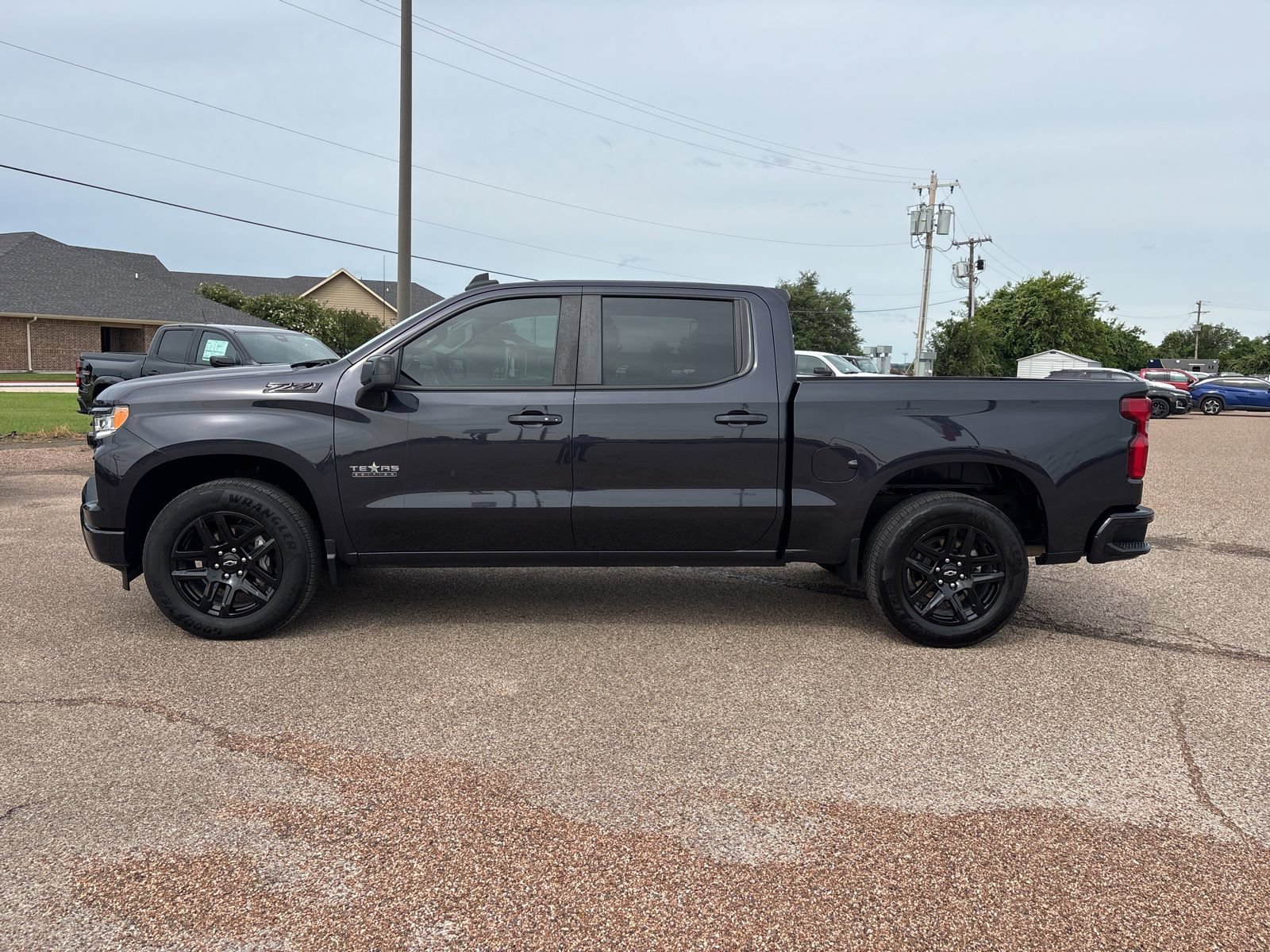 Used 2023 Chevrolet Silverado 1500 RST w/ Z71 Off-Road Package AWD/4WD video 2