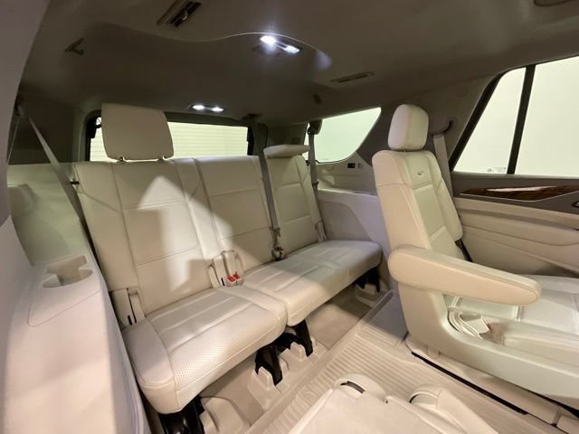 Used 2022 Cadillac Escalade Sport Platinum w/ LPO, ONYX Package AWD/4WD image 26