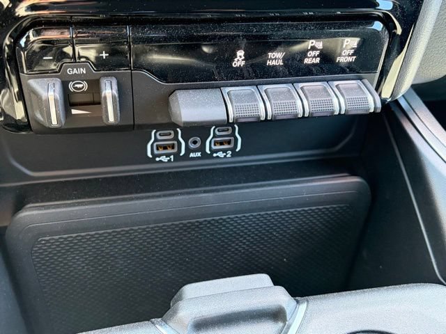New 2026 RAM 2500 Big Horn AWD/4WD image 21
