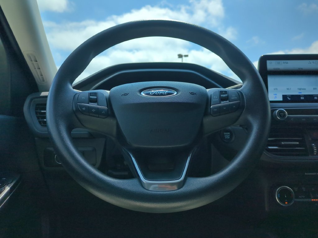 Used 2025 Ford Escape Active AWD/4WD image 22