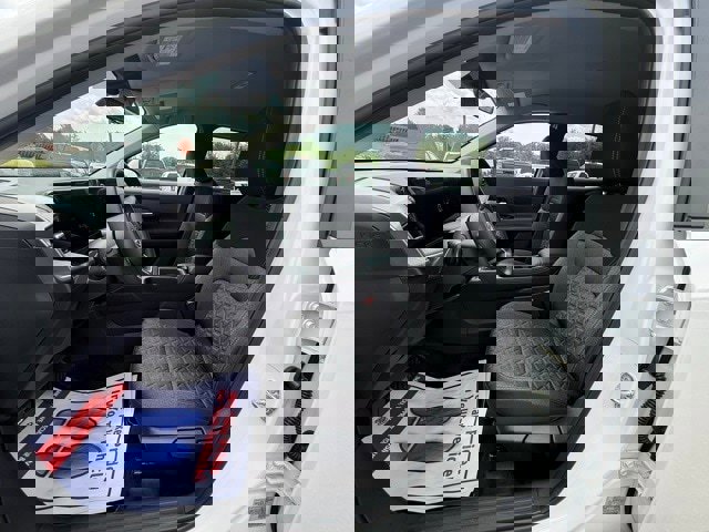 New 2025 Nissan Kicks SV image 12