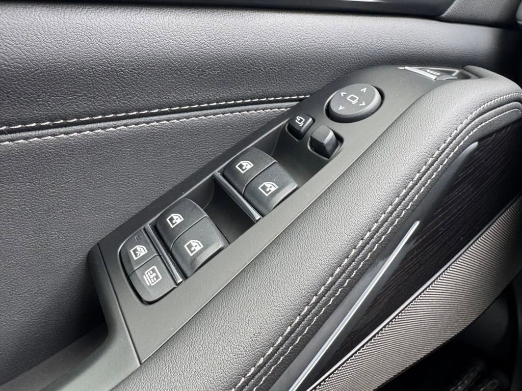 Used 2026 BMW X7 xDrive40i w/ M Sport Package image 23