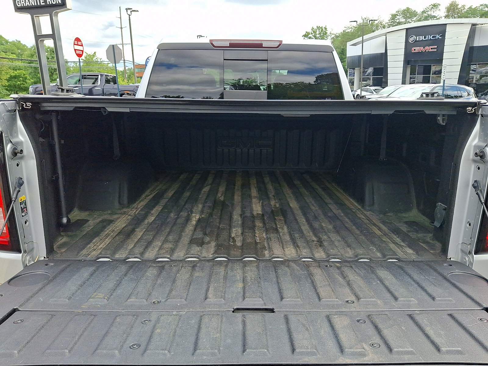 Used 2020 GMC Sierra 1500 SLT w/ SLT Convenience Package AWD/4WD image 30