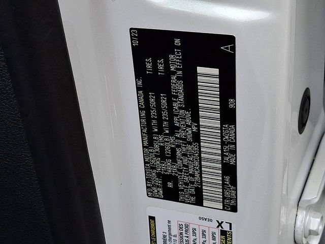 Used 2024 Lexus RX 350 AWD w/ Convenience Package image 29