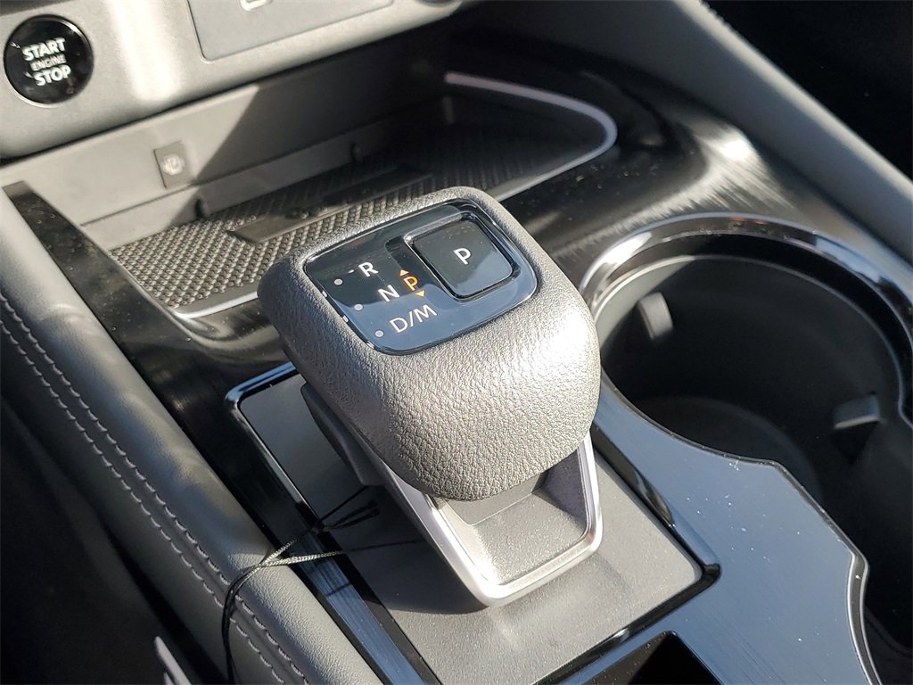 New 2026 Nissan Rogue Platinum image 13