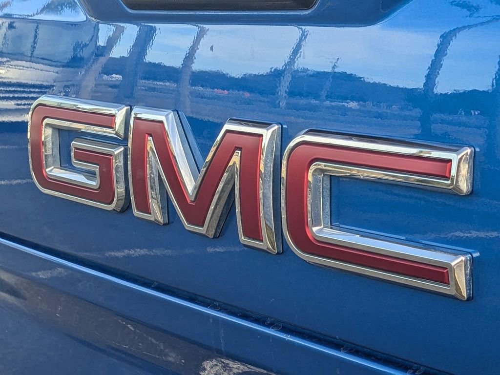 Used 2024 GMC Sierra 1500 AT4 w/ Technology Package image 13